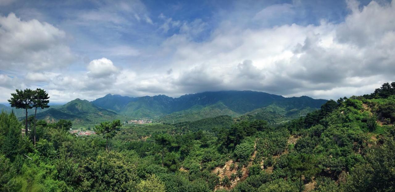 Home Of The Great Wall Huajzsou Kültér fotó